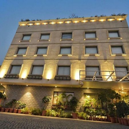 Hotel De Nada-A Luxury Stay ジャイプール エクステリア 写真