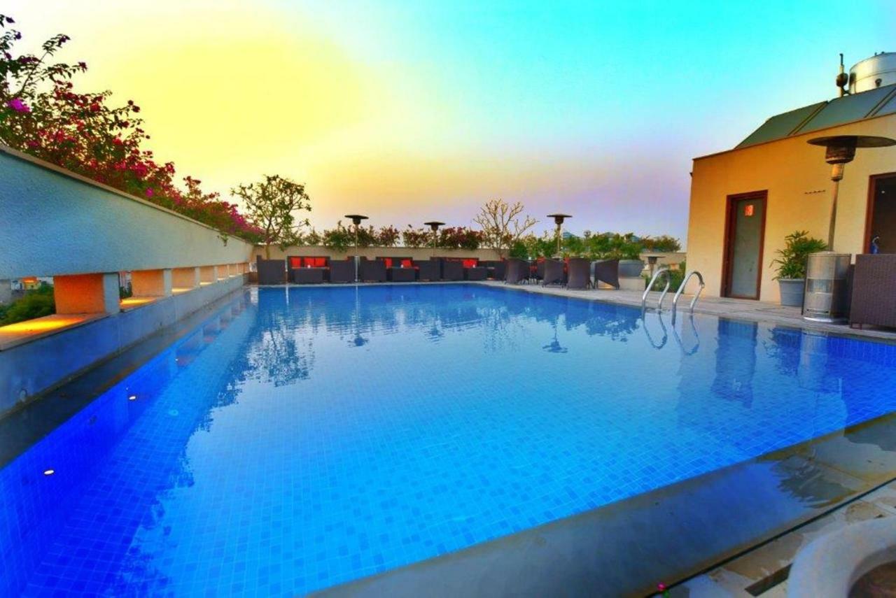 Hotel De Nada-A Luxury Stay ジャイプール エクステリア 写真